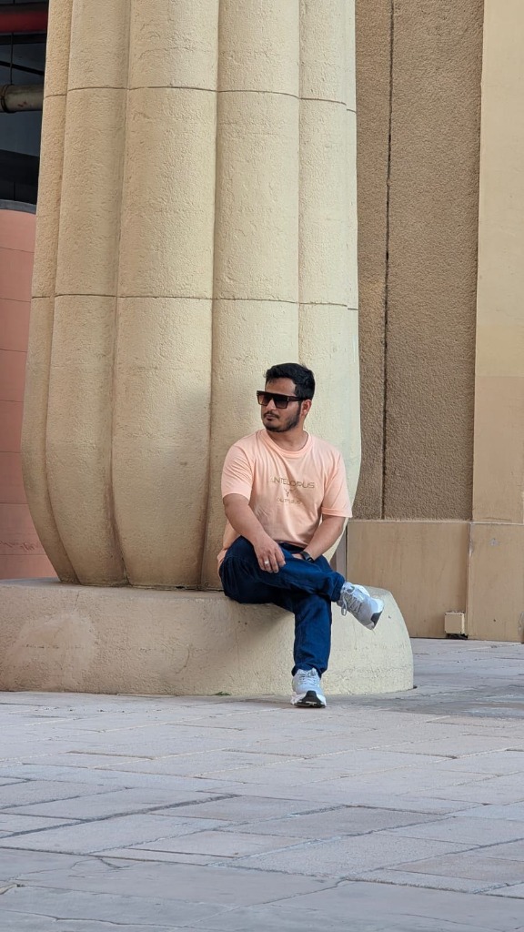 Saleh Assadi Outdoor Portrait
